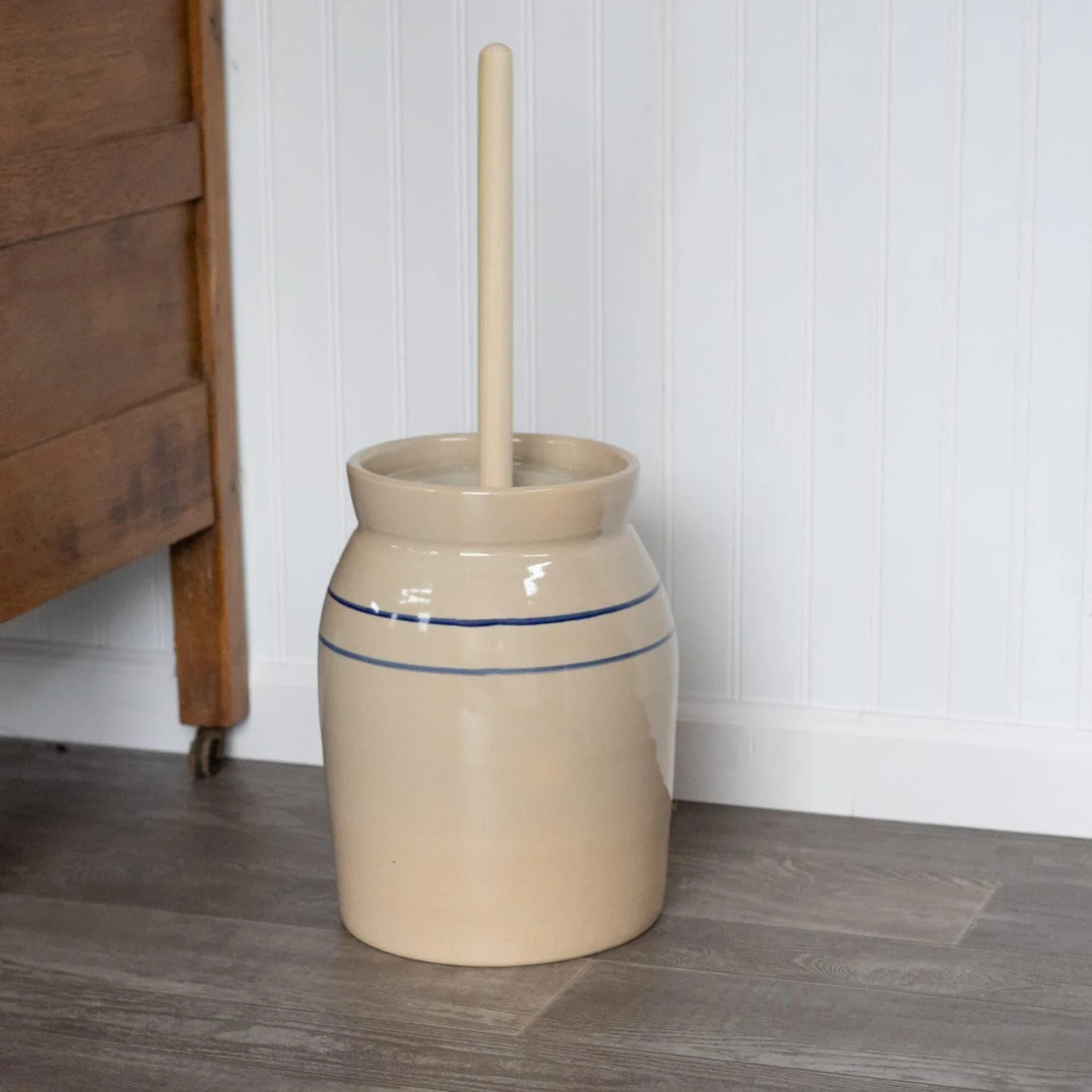 Martinez Pottery Stoneware Butter Churn (detail 2)